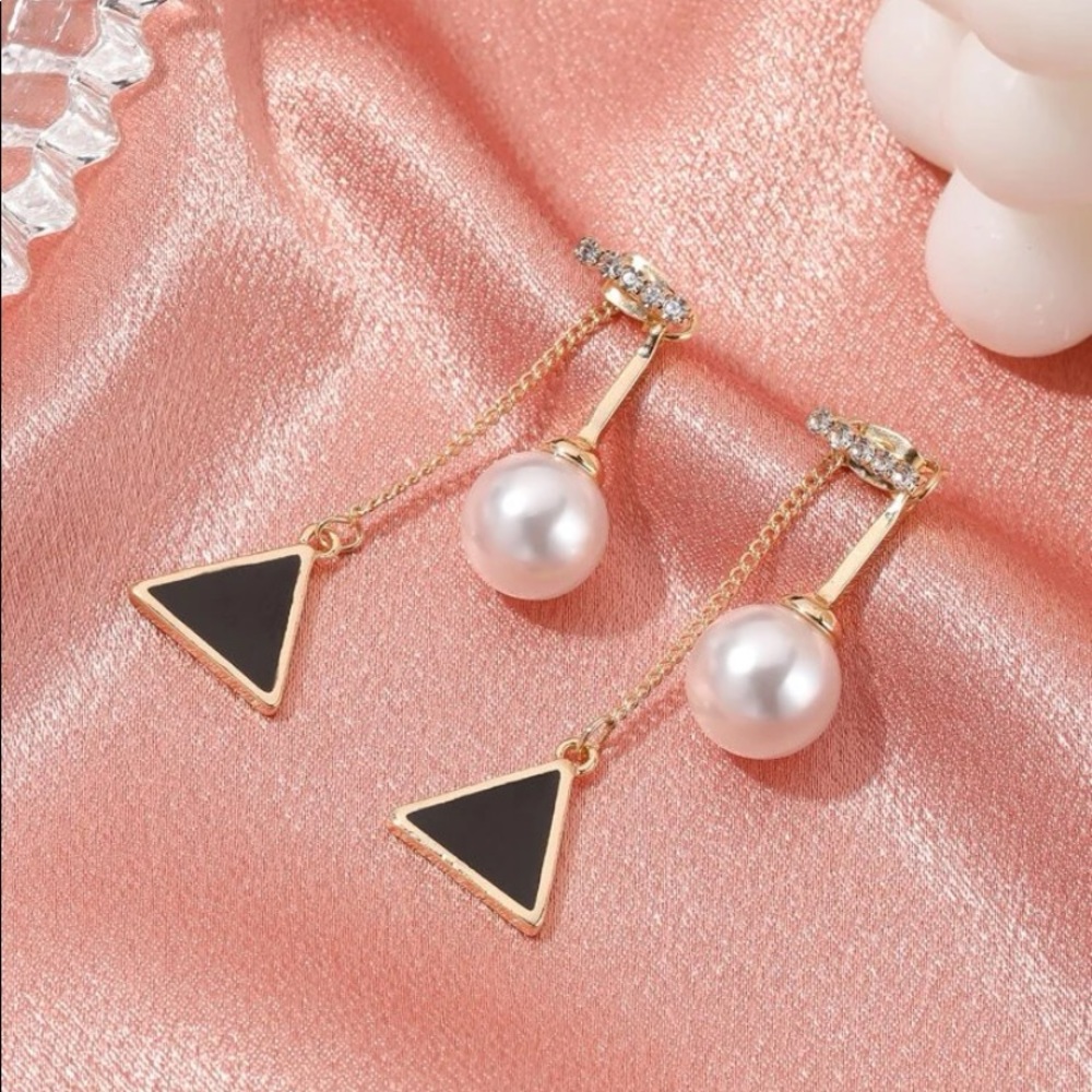 3 for $25 earrings - Picture 2 of 3